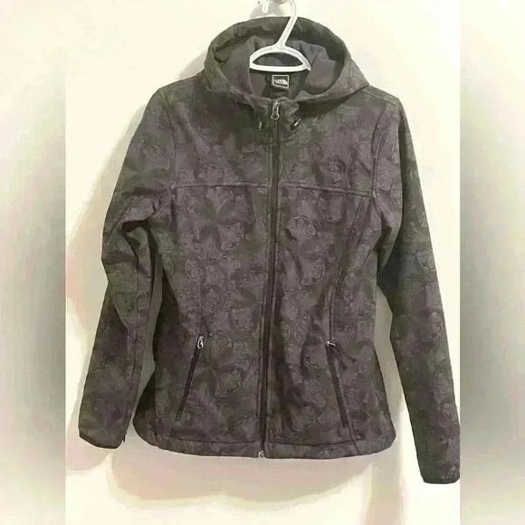 The North Face Jackets & Blazers - The North Face women’s hooded apex soft shell jacket grey print size  medium